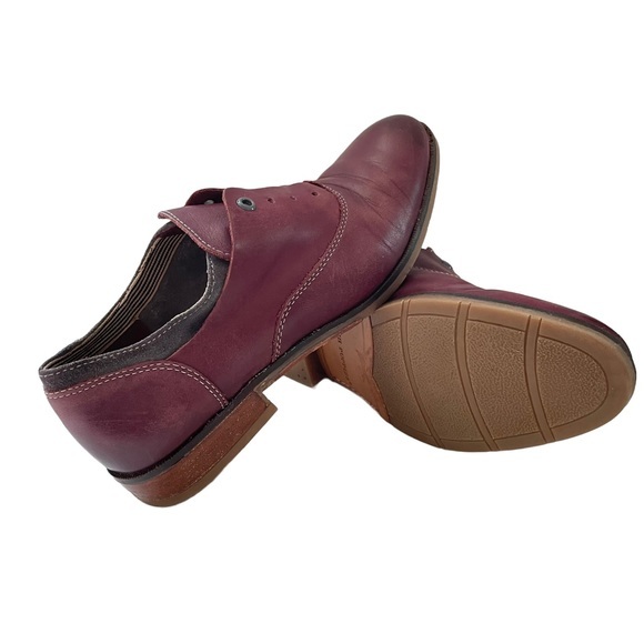 Hush Puppies‎ Red Leather Laceless Oxfords, Women’s Size 8 - Picture 10 of 10
